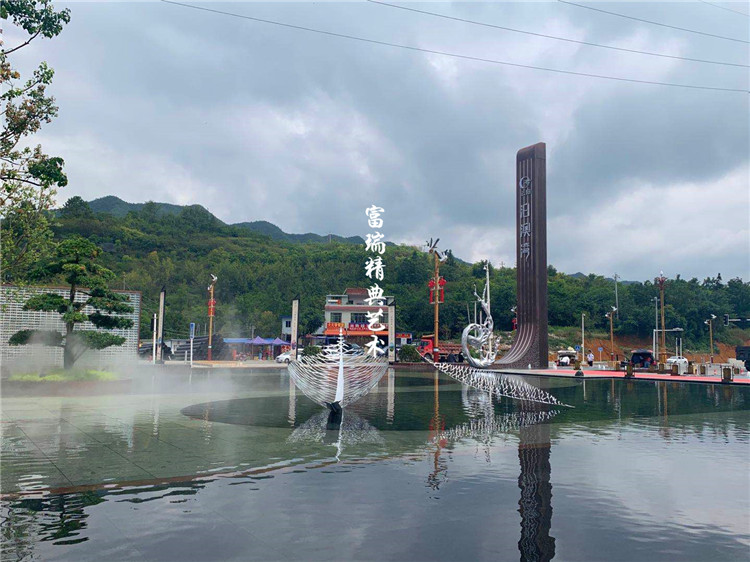 不锈钢精神堡垒